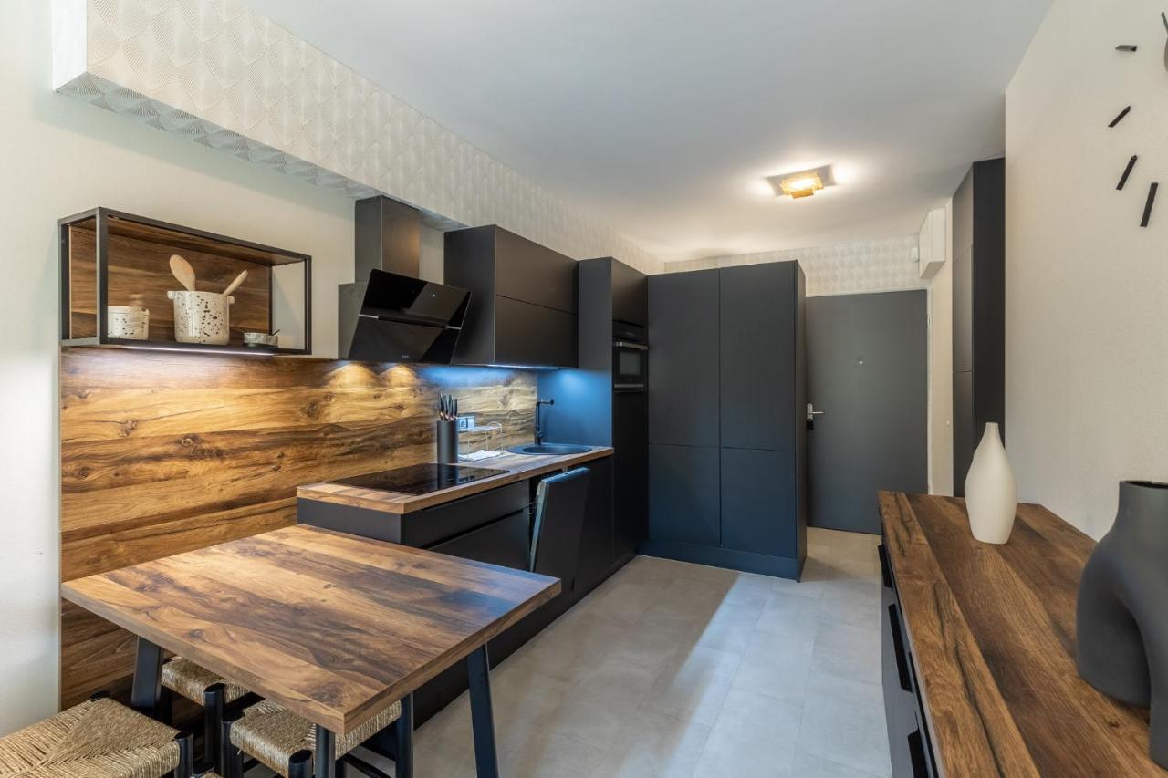 Marinelake Apartman Balatonfoeldvar By Bltn Екстериор снимка